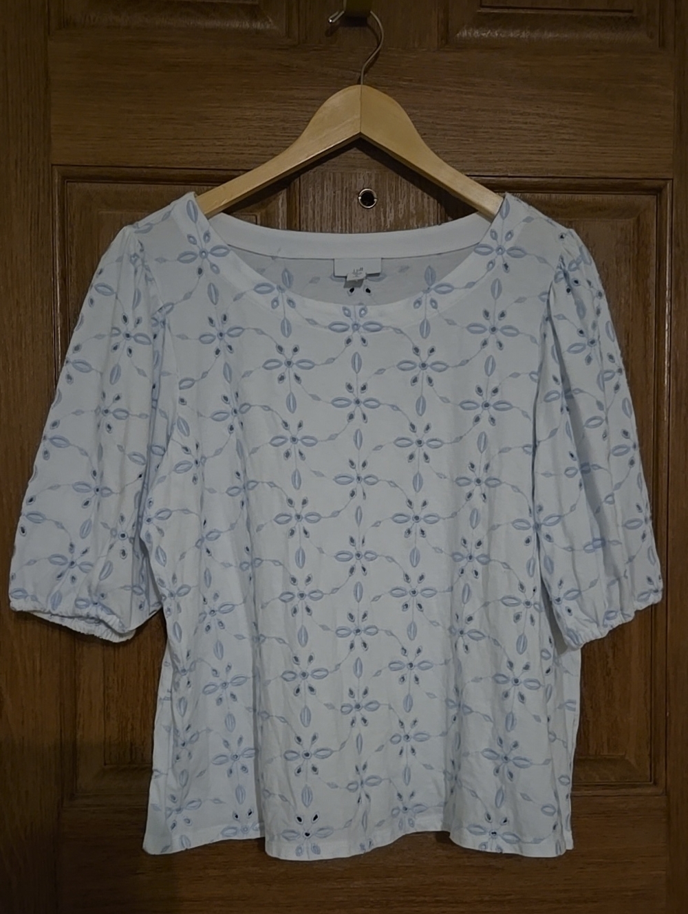 J. Jill Light 100 % Cotton Blue Floral Eyelet Blouse